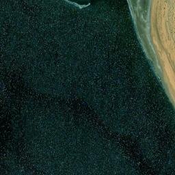 Satellite imagery of Khashm Būz al Jazīrah, EG