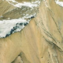 Satellite imagery of Lungqunggarmo La, CN