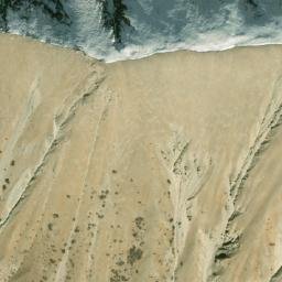 Satellite imagery of Lāṅlā Ghurbuk Lek, NP