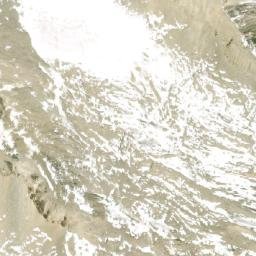 Satellite imagery of Khābre Kādh Lek, NP