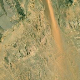 Satellite imagery of Qārat Umm az Zalaţ, EG