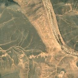 Satellite imagery of Naqb Abū Ḩanḑal, EG