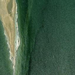 Satellite imagery of Ḩanak Umm az Zalaţ, EG