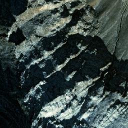 Satellite imagery of Rakaum Ḍā̃ḍā, NP