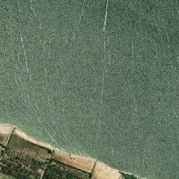 Satellite imagery of Ḩanak Umm az Zalaţ, EG
