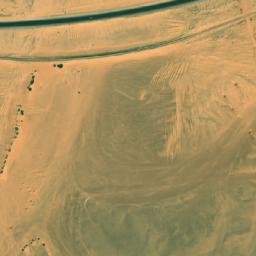 Satellite imagery of Tall Makhrūţī, EG