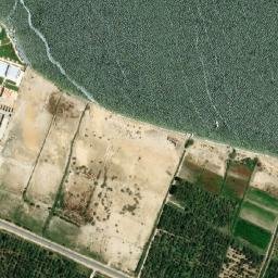 Satellite imagery of Ḩanak Umm az Zalaţ, EG