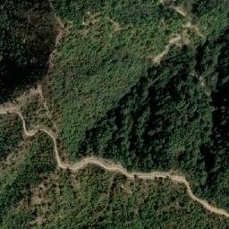 Satellite imagery of Gaṇesh Dhurā, NP