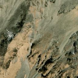 Satellite imagery of Chaudhabis Ḍā̃ḍā, NP