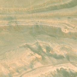 Satellite imagery of Qārat al Baqīrāt, EG