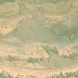 Satellite imagery of Qārat al Baqīrāt, EG