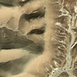 Satellite imagery of Naqb Khuḑrah, EG