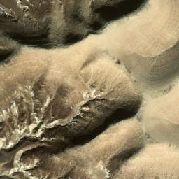 Satellite imagery of Naqb Khuḑrah, EG