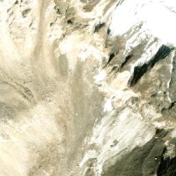 Satellite imagery of Chāṅmār Lek, NP