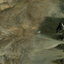 Satellite imagery of Chuṅlā Lek, NP