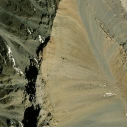 Satellite imagery of Chuṅlā Lek, NP