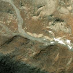 Satellite imagery of Qomo, CN