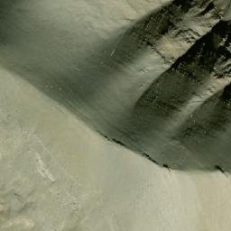 Satellite imagery of Pingdu La, CN
