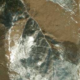 Satellite imagery of Bhumi̇̄chulā Lek, NP