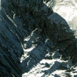 Satellite imagery of Thāraṅ Lek, NP