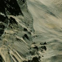 Satellite imagery of Ḍhākrāltyo Lek, NP