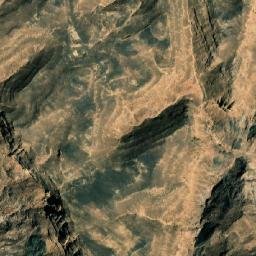 Satellite imagery of Tilāl Wa‘arah Jidā Dhāt Qimam min al Ḩajar ar Ramlī, EG