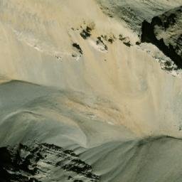 Satellite imagery of Ḍhākrāltyo Lek, NP