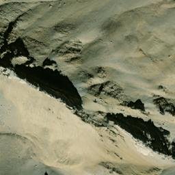 Satellite imagery of Ḍhākrāltyo Lek, NP