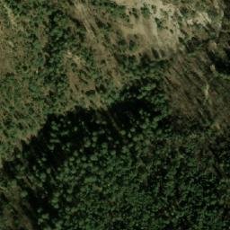 Satellite imagery of Thum Ḍā̃ḍā, NP