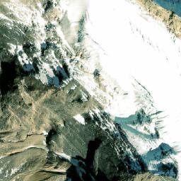 Satellite imagery of Mukuṭeshwar Himāl, NP