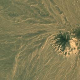 Satellite imagery of Qārat Maghnīnī, EG