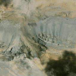 Satellite imagery of Yāk Ḍā̃ḍā, NP