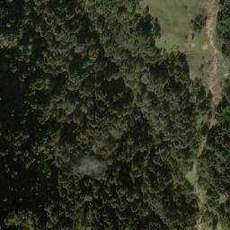 Satellite imagery of Hauḍi̇̄ Lek, NP