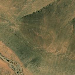 Satellite imagery of Oum Loussig, MA