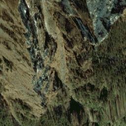 Satellite imagery of Jindong La, CN