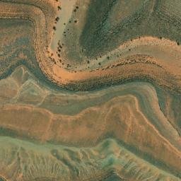 Satellite imagery of Es Soueyyaht, DZ