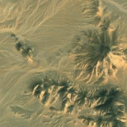 Satellite imagery of Al ‘Ilw al Aḩmar al Qiblī, EG