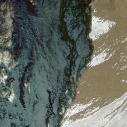 Satellite imagery of Phurke Lek, NP