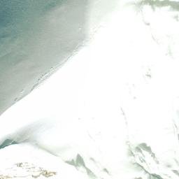 Satellite imagery of Ratna Chuli̇̄, CN