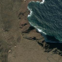 Satellite imagery of El Roque, ES
