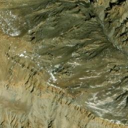 Satellite imagery of Luṅgre, NP