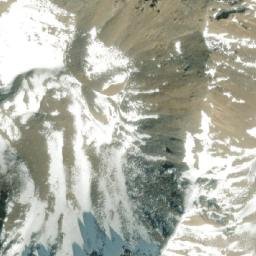 Satellite imagery of Wabai La, CN