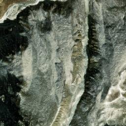 Satellite imagery of Luṅgre, NP