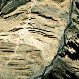 Satellite imagery of Par La, CN