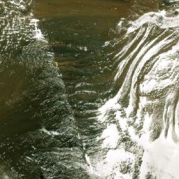 Satellite imagery of Lêgrisêrbo, CN