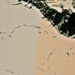 Satellite imagery of Phojuṅ Lek, NP