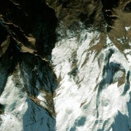 Satellite imagery of Naudhāre Ḍā̃ḍā, NP