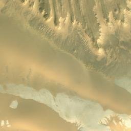 Satellite imagery of Saţḩ al Ḩamrah, EG