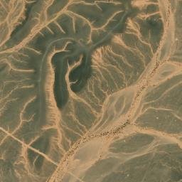 Satellite imagery of Jarf Khuşwá, EG