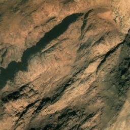 Satellite imagery of Naqb Waţīyah, EG